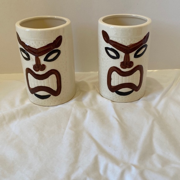 Vintage, tiki, ceramic glasses, set of two - Picture 1 of 3